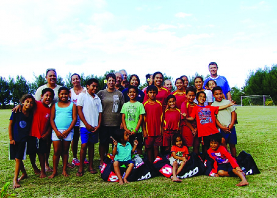 Matavera football club unveils new gear