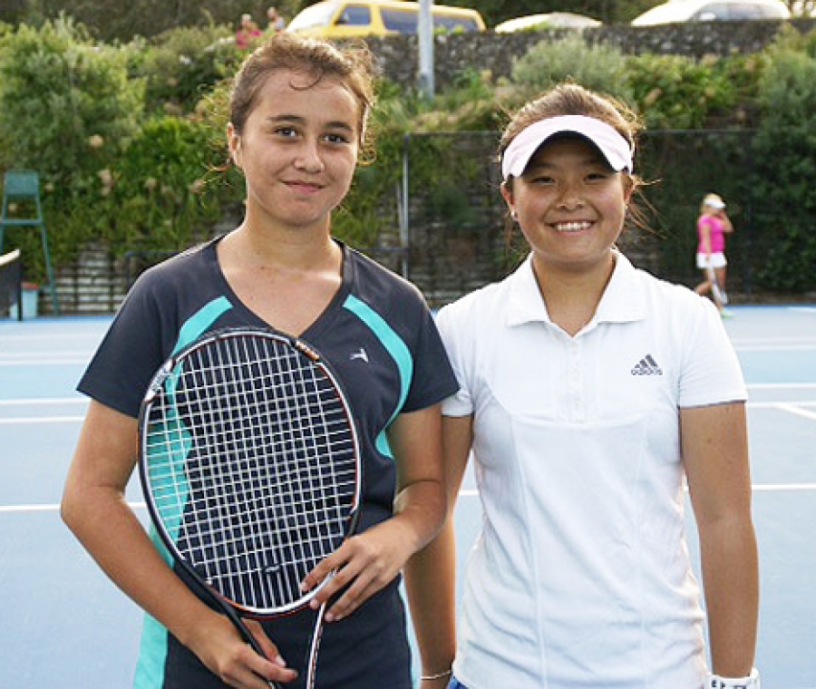 Mangaia youth in huge upset at Auckland tennis