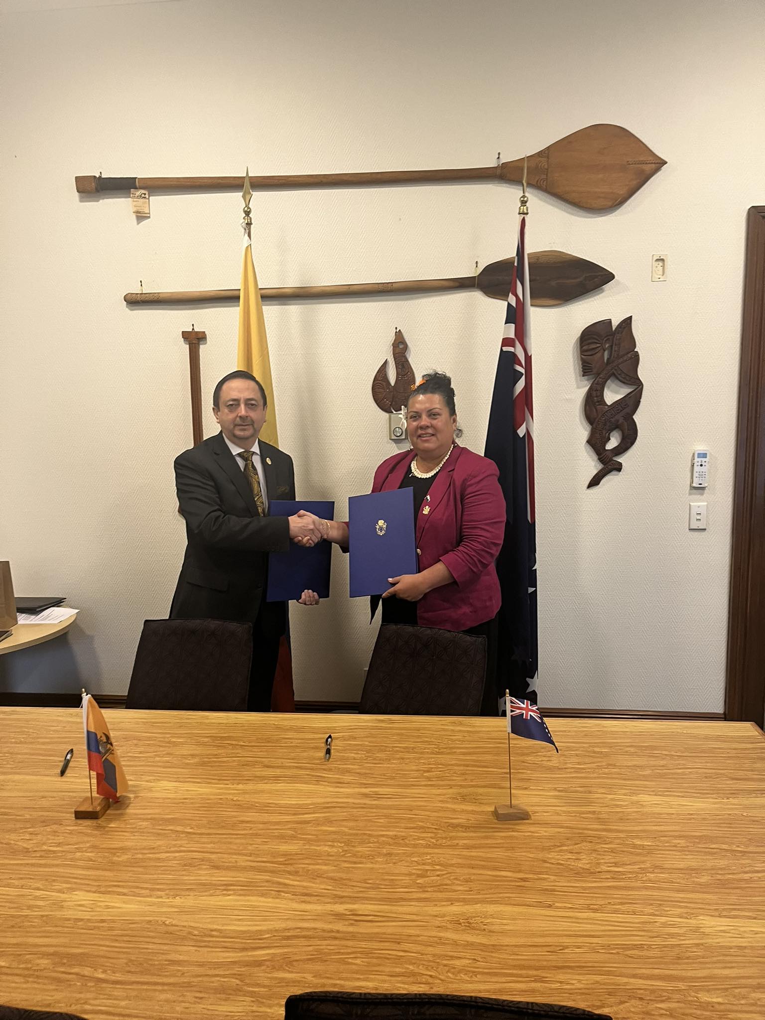 Cook Islands establishes diplomatic ties with Ecuador
