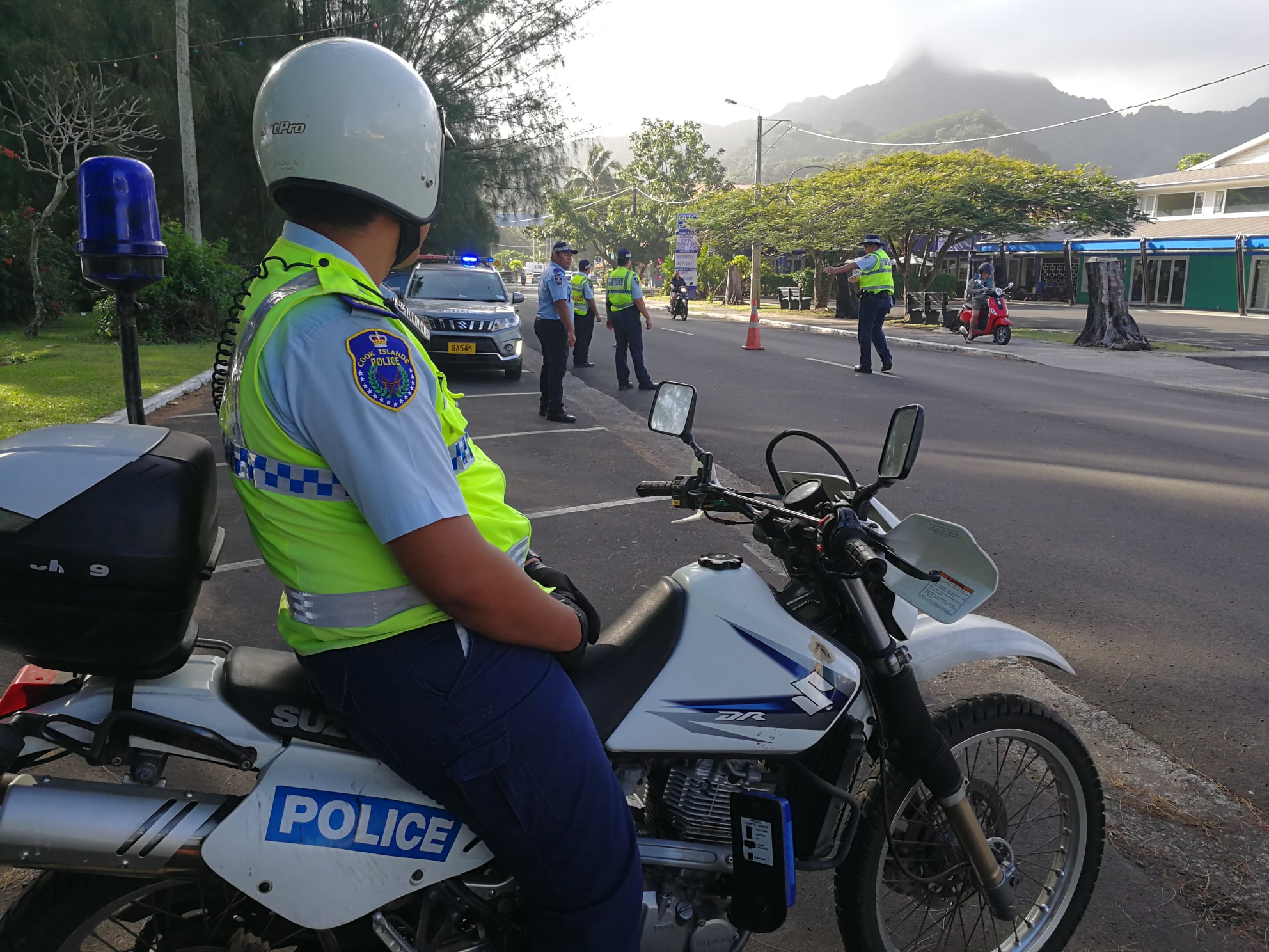 Cook Islands Police struggle with helmet enforcement