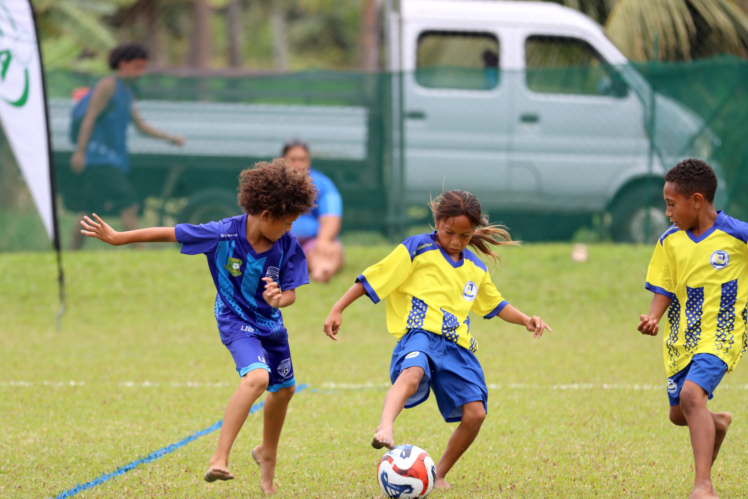 Rarotonga football season resumes