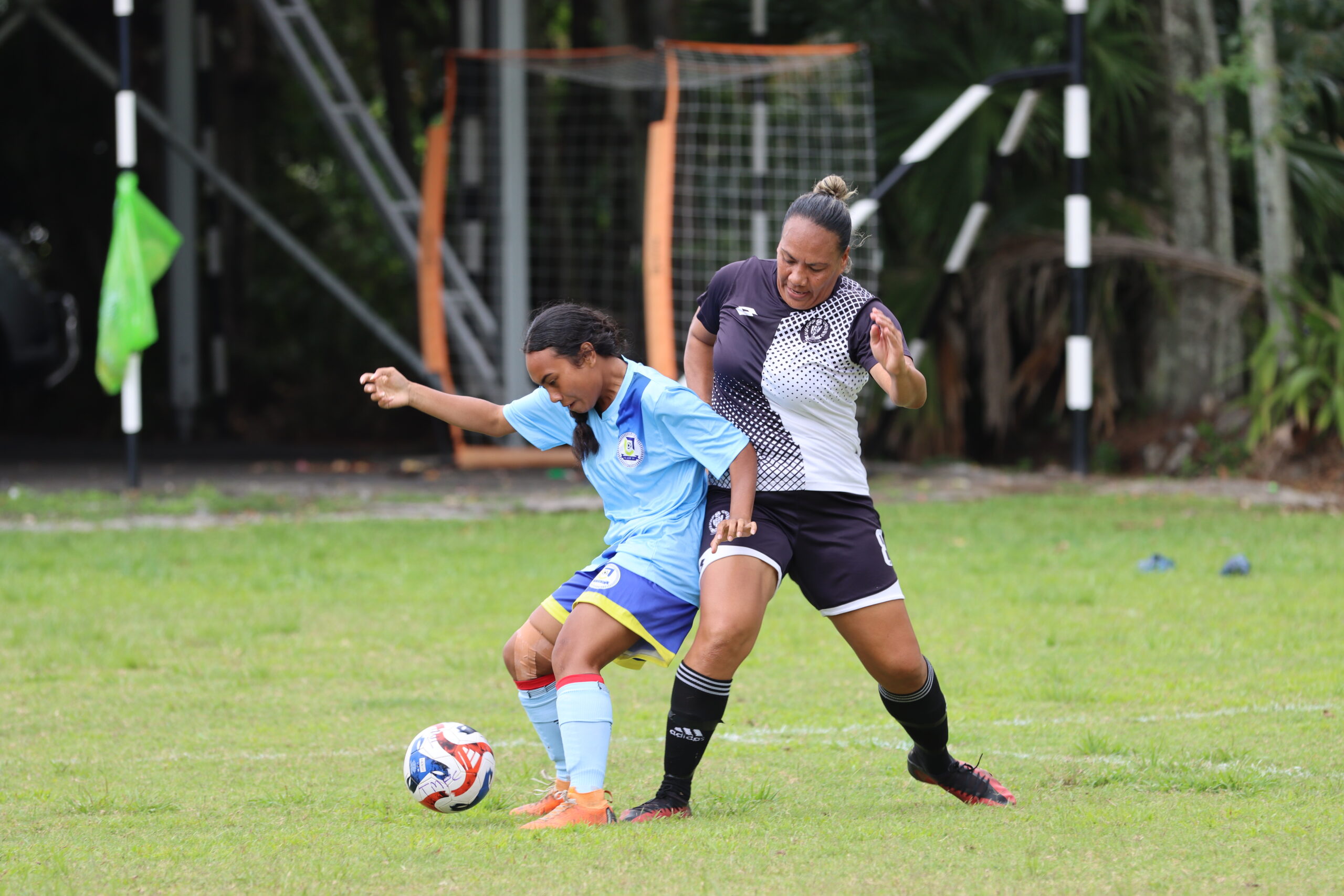 Avatiu FC vs Tupapa-Maraerenga FC face off