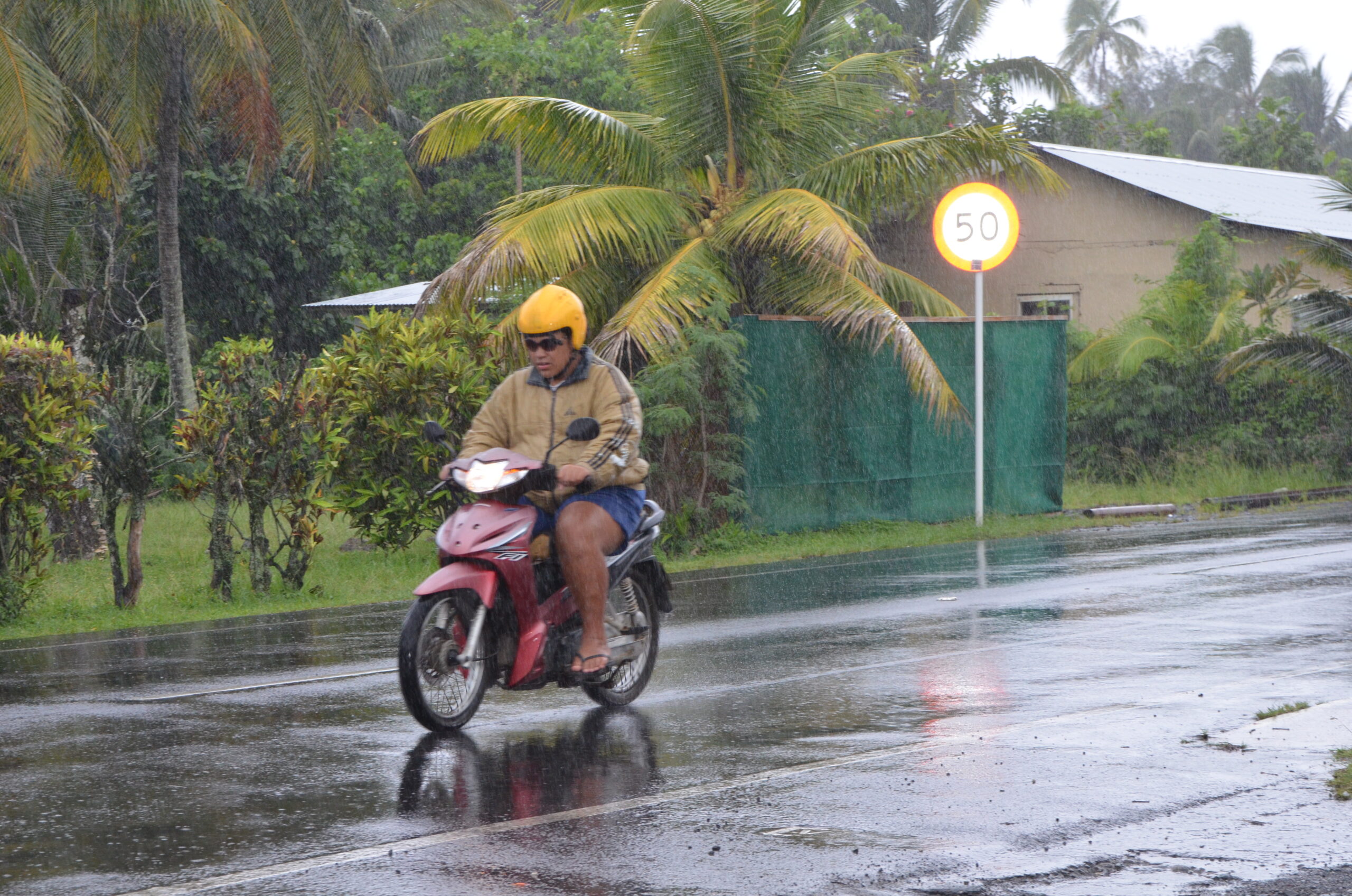 Tropical disturbance to bring strong winds, rain to Rarotonga